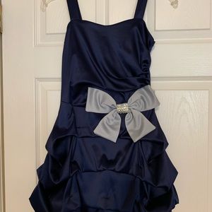 Girls size 12 special occasion dress